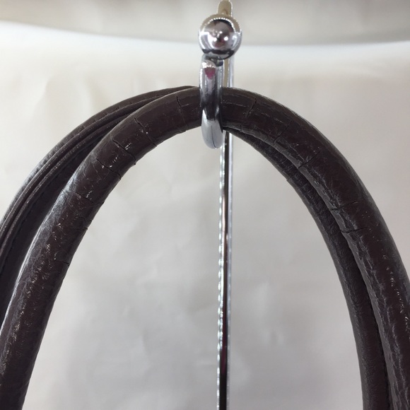 Mat & Nat Vegan faux leather Satchel Bag in brown - Picture 3 of 6